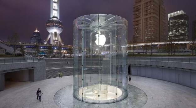 Тим Кук: Apple намерена в течение 2 лет открыть еще 25 магазинов в Китае