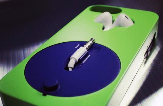 Mous Musicase – чехол, который решит проблему с наушниками для iPhone