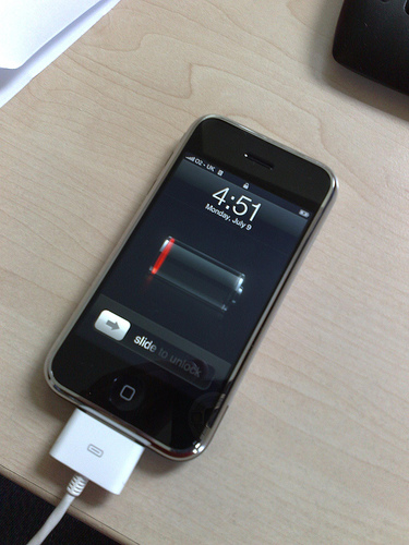 Временно бесплатно стало приложение Battery Life Magic Pro, которое экономит заряд iOS-устройств